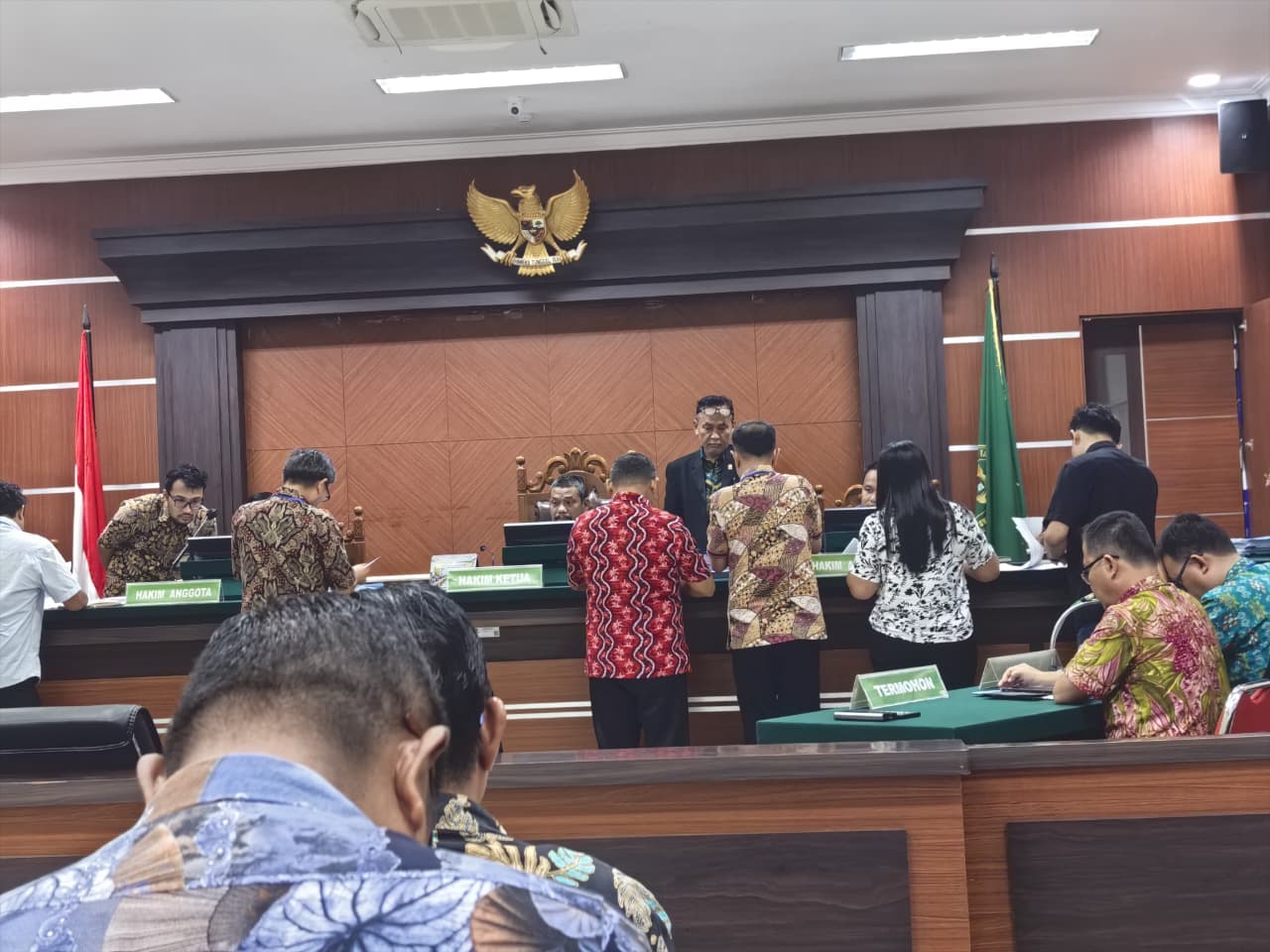 SIDANG PERKARA TUN NOMOR 33/G/LH/2026/PTUN.MDO DENGAN AGENDA SIDANG PENAMBAHAN BUKTI SURAT DAN PEMERIKSAAN SAKSI FAKTA DARI TERGUGAT I.